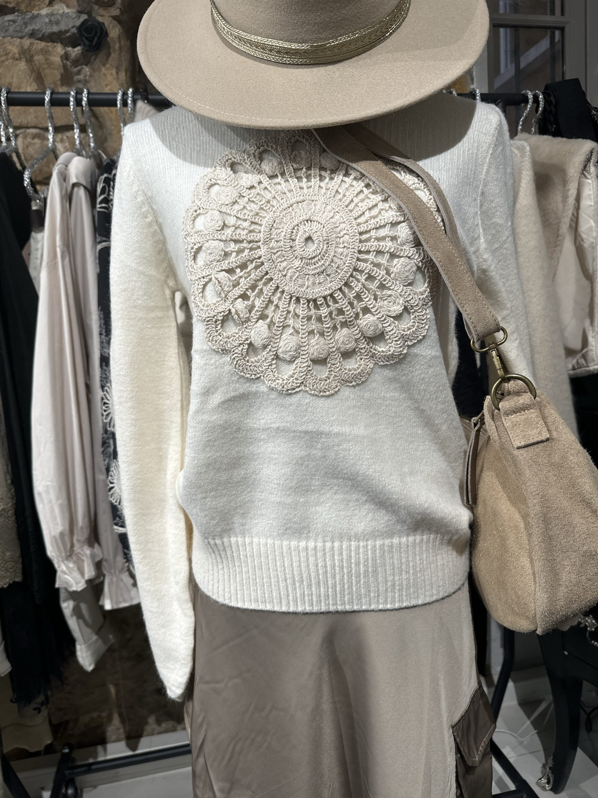 Pull Paon – Image 3